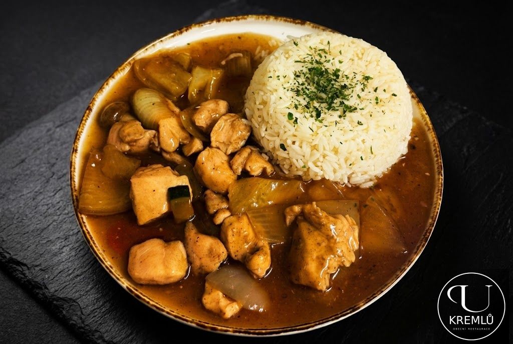 150g Kuřecí kung - pao, dušená rýže